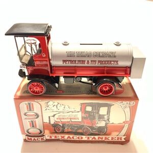 1910 Mack Texaco Tanker Locking Coin Bank W/ Key